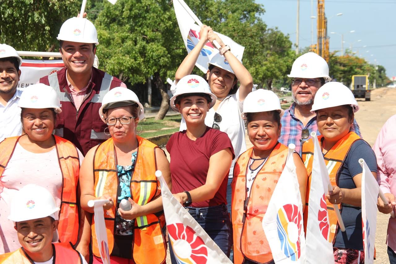 uploads/6/32/01 (347).Jpeg